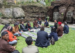 FPK Pasuruan Gelar Tadarus Puisi di Bulan Suci