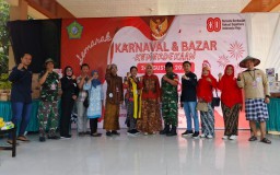 Karnaval Kearifan Lokal dan Bazar Meriahkan HUT Ke-80 RI di Sidokare Sidoarjo