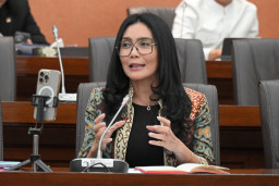 DPR Ingatkan Kekuatan Hukum Langit. Rieke: Tindakan Biadab dan Keji