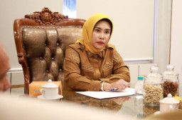 Pemkab Sidoarjo Gercep Tangani Sampah di Aliran Sungai di Sukodono