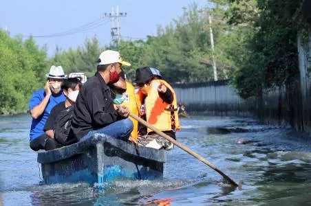 Peduli Lingkungan, MA Terusik Limbah dan Sedimentasi