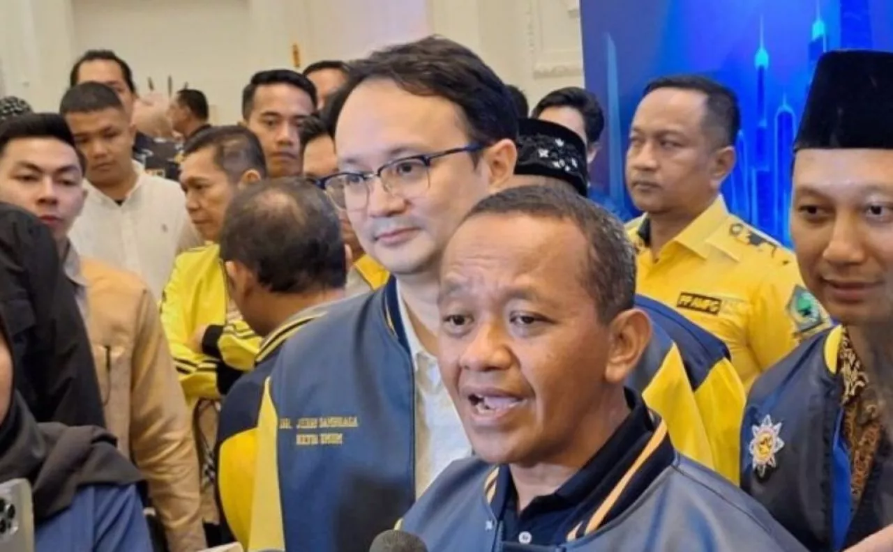 Golkar Pasang Badan, Siap Kawal Prabowo-Gibran Dua Periode. Strategi Cari Aman?