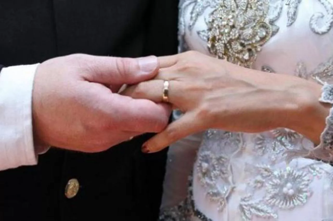 Promo Nikmat Jasa Nikah Siri di Medsos, Tapi Langgar Aturan