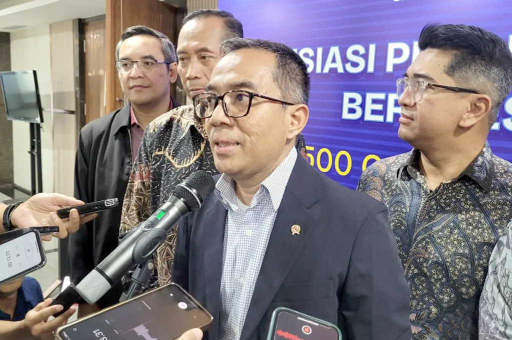 Mendiktisaintek Berharap Kampus Terapkan WFH Satu Hari Sepekan