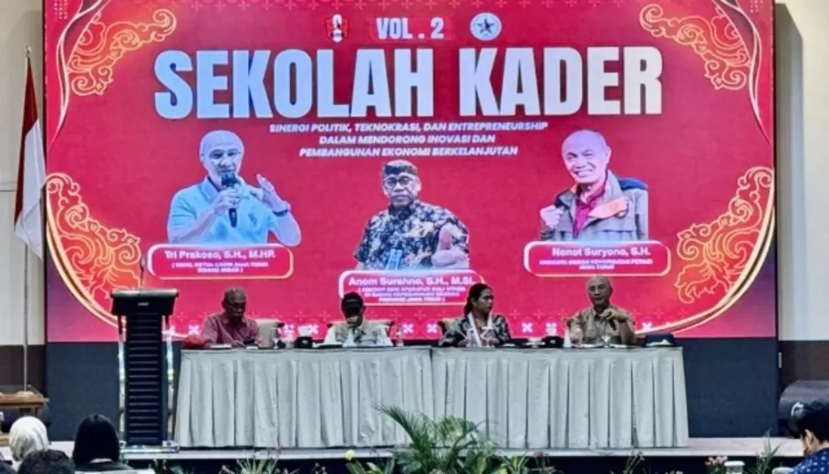 Sekolah Kader GMNI Surabaya. Tri Prakoso: Literasi, Pondasi Membaca Realitas yang Terjadi