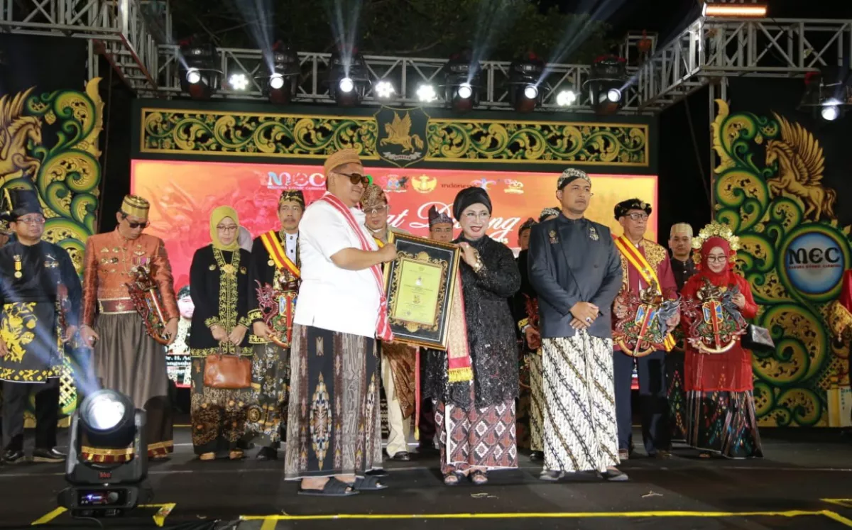 Madura Ethnic Carnival di Sumenep. Ajang Pertemuan Lintas Budaya dan Raja Nusantara